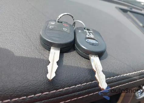 2013 Ford F-150 Lariat из США, поврежденный, VIN 1FTFW1ET2DKD47454